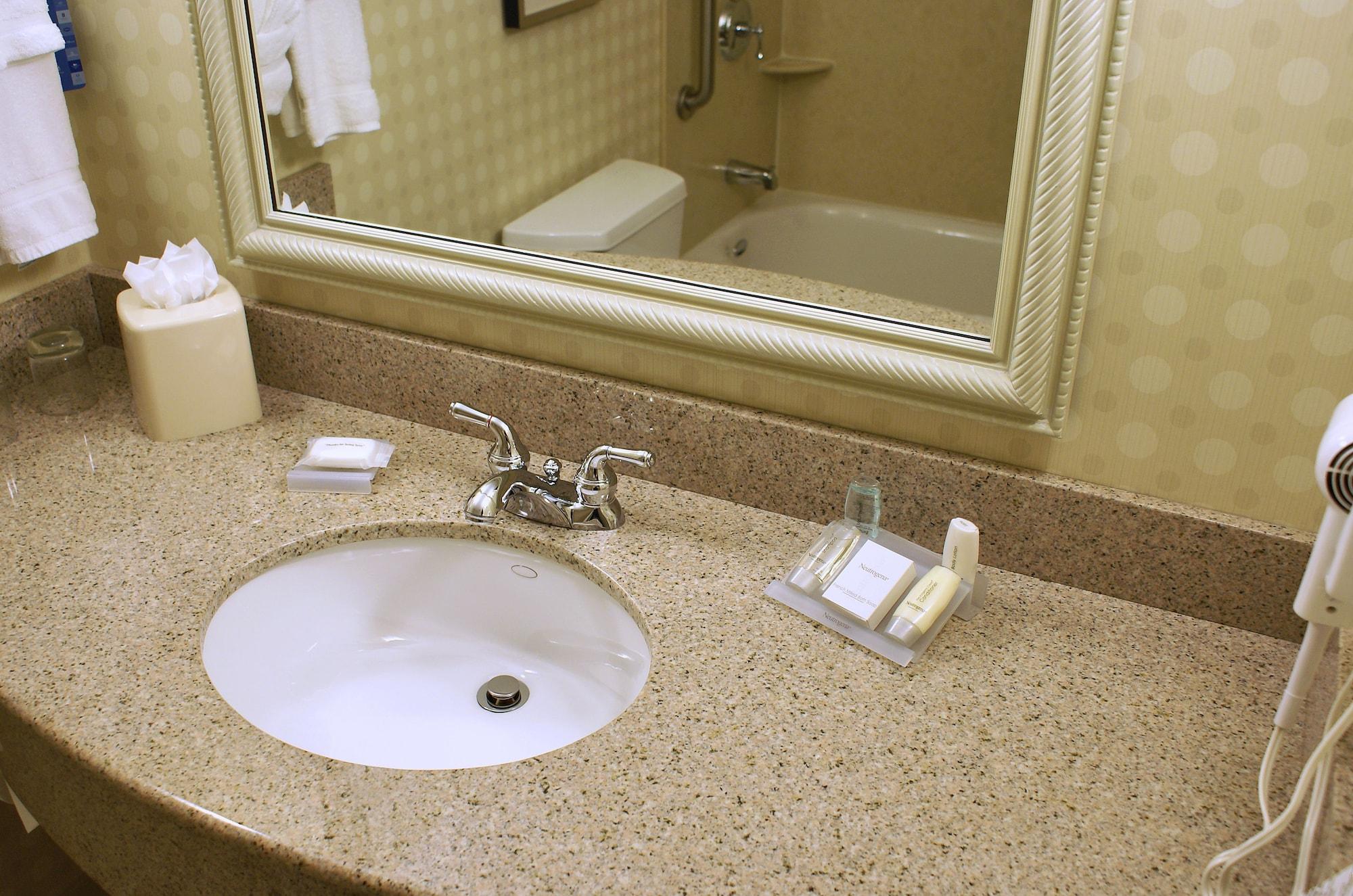 Hilton Garden Inn Sonoma County Airport Santa Rosa Exteriör bild